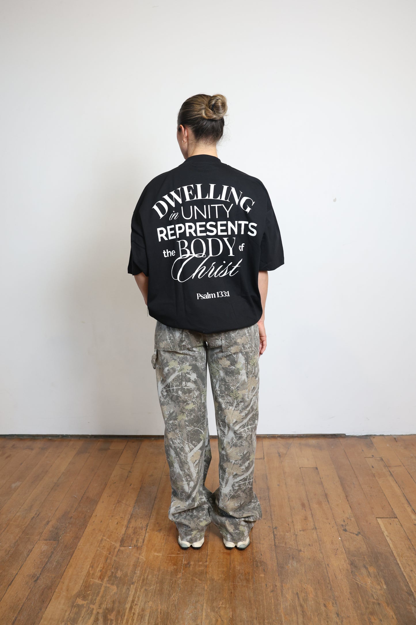 HEAVEN ON EARTH TEE
